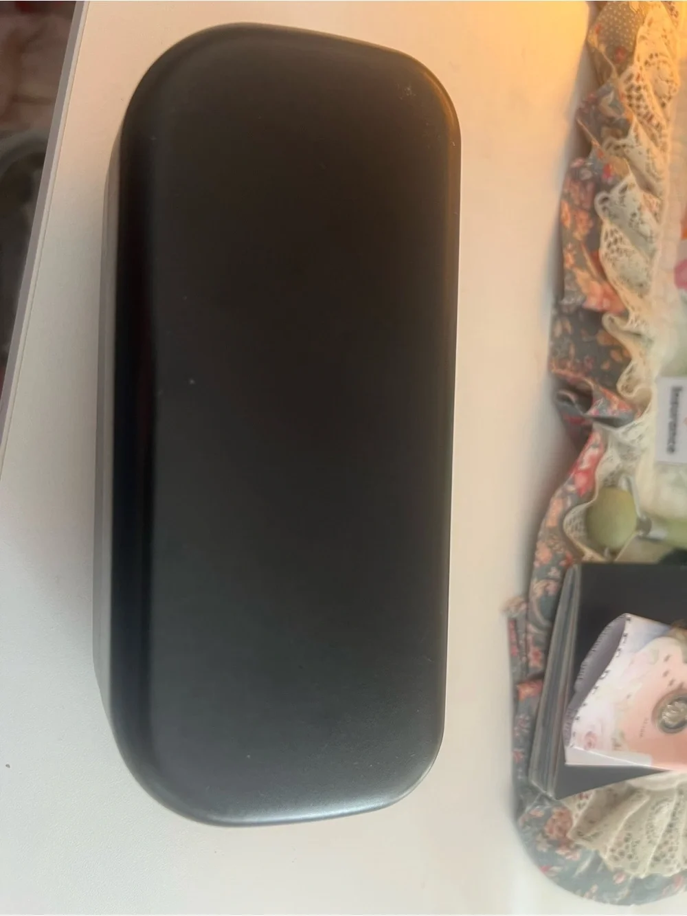 Coach Hard clam shell Eyeglass Case